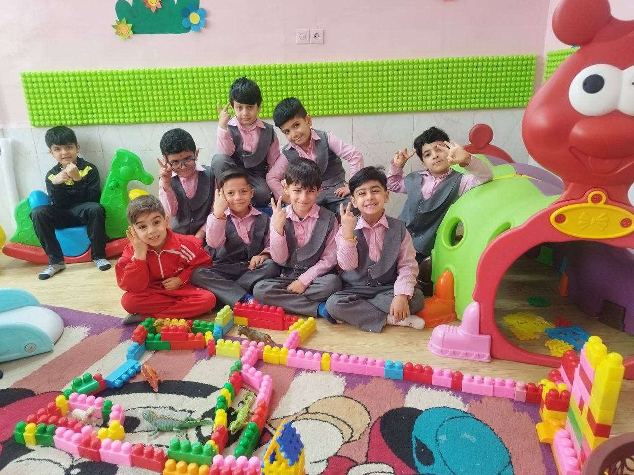 مجتمع قاصدک دانش